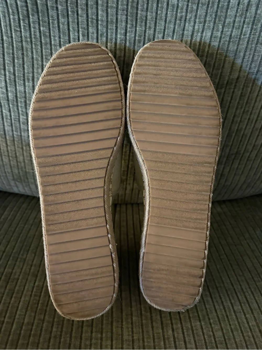 Tom’s Canvas Espadrille Slip-On Women's Shoe - Beige Sz: 10